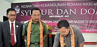 Gubernur Resmikan GMII Sintang