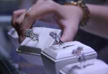 Mengapa Berlian Sangat Mahal?