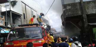 10 Ruko Pasar Falmboyan Nyaris Terbakar