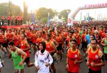 Kemenpora Lepas Lomba Lari 10 K