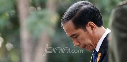 Presiden Jokowi Jangan Ngotot Bela Bisnis Tiongkok
