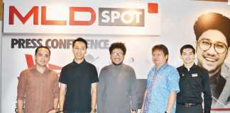 Warga Pontianak Terpukau