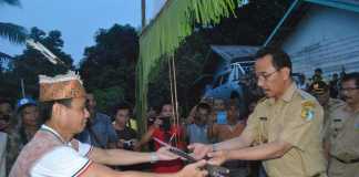 Jalan Antarkampung Perbatasan Diperlebar dan Dipermulus