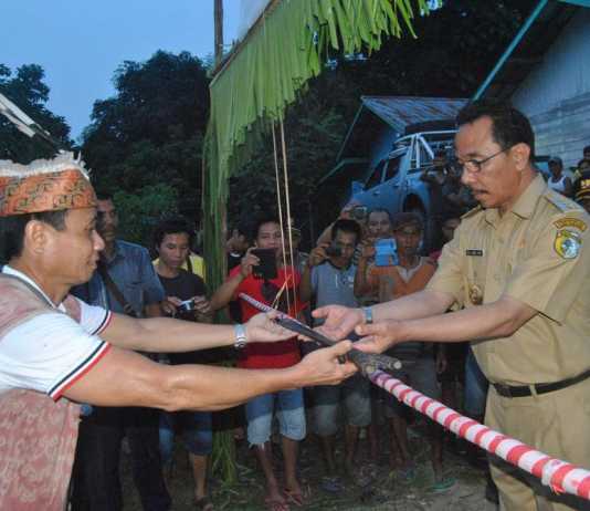Jalan Antarkampung Perbatasan Diperlebar dan Dipermulus