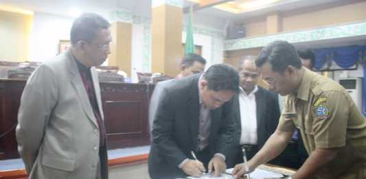 Selangkah Lagi, Raperda APBD 2016 Disahkan