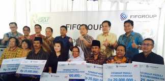 FIFGROUP Salurkan Sumbangan Rp 170 Juta