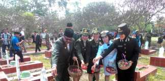 Gubernur di Hari Pahlawan