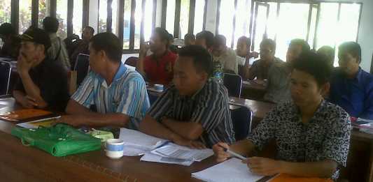 Tinjau Ulang Perda Bagi Hasil