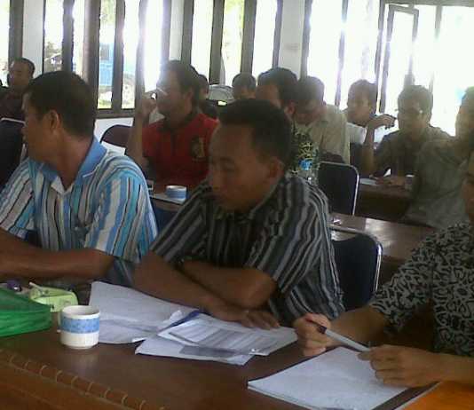 Tinjau Ulang Perda Bagi Hasil