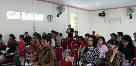 10 Komonitas Dilatih Kewirausahawan