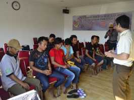 Cari Dalang Delivery TKI ‘Jalur Belakang’