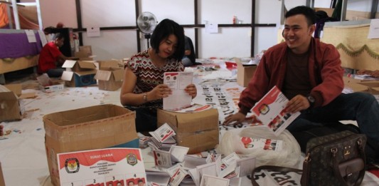 KPUD Temukan 490 Surat Suara Rusak