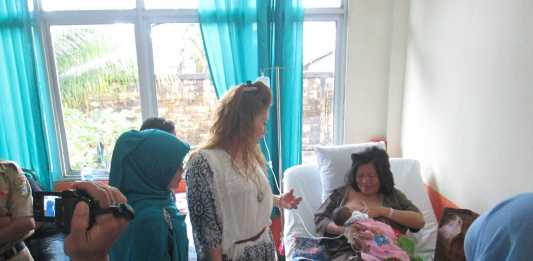 Ibu yang Sakit pun Masih Bisa Menyusui