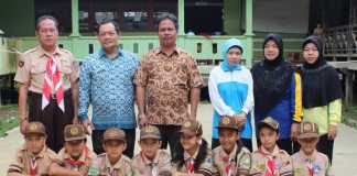 Pramuka Ajari Pelajar SD Hidup Mandiri
