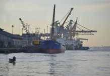 Pembangunan Pelabuhan Internasional Dipertanyakan