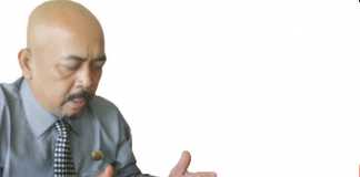 Kok Pagar Itu Belum Dibongkar?