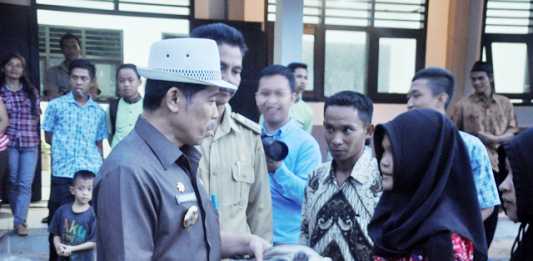 Kartius: Sekolah Lakukan Pungli, Lapor Saya