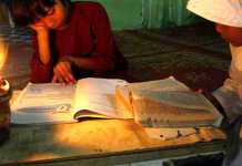 Seluruh Kecamatan di Sintang Kekurangan Listrik