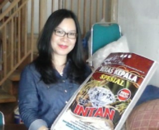 Beras Cap Intan Laris Manis