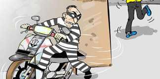 Ambil Kunci, Curi Motor Tetangga