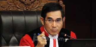 Hamdan Zoelva, Gantikan Prasetyo atau Pratikno?