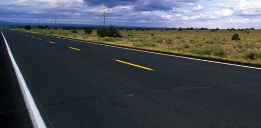 Bangun Jalan Provinsi di Pinoh Utara