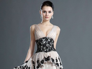 Maksimalkan Penampilan dengan Gaun Cocktail