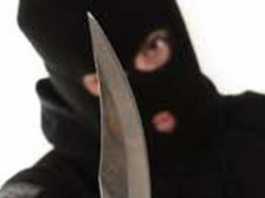 Berbekal Pisau Lipat Remaja Merampok