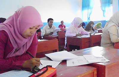 4.573 Guru Sintang Ikuti UKG