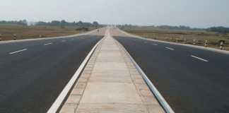 Minta Pembangunan Jalan terus Dilanjutkan