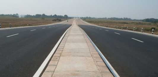 Minta Pembangunan Jalan terus Dilanjutkan