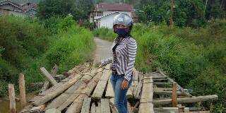 Jembatan Dusun Date Nyaris Roboh