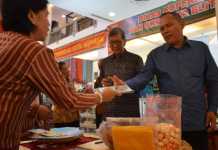 Tingkatkan Daya Saing Hadapi MEA Ketapang Ikut Pameran di Jawa Barat