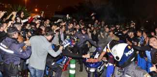 Kaki Lorenzo Terbakar