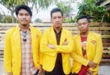 Mahasiswa UPB Tanam Mangrove di Pesisir Mempawah