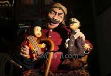 Nomaden Hingga Wafat