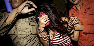 10 Pasang ABG Digelandang