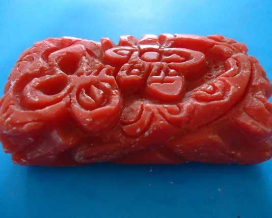 Mempercantik Kamar Mandi dengan Ukiran Sabun