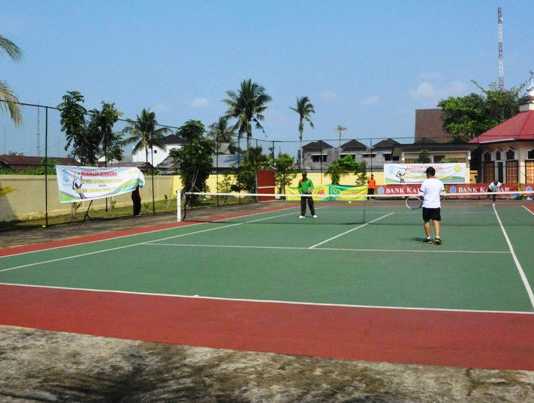 Tim Tenis Pengadilan Negeri Agama Keok di Tangan Kodam XII/Tanjungpura