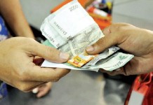 Uang Kembalian Pakai Permen, Pedagang Terancam Pidana