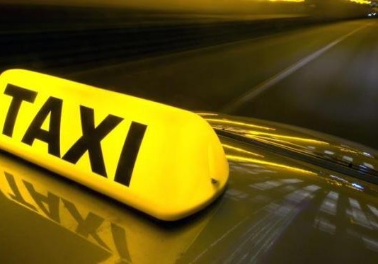 Dihantam Taksi Gelap Angkutan Umum Merana