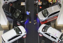 Tahun Ini Penjualan Mobil Anjlok 17 Persen
