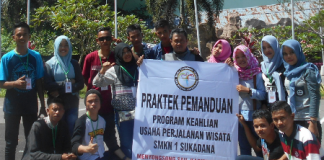 SMK Negeri 1 Sukadana Studi Banding ke Pontianak
