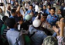 Soal Freeport, Warga Papua: Bubarkan DPR!