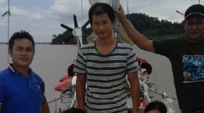 KM Langkawi Apollo Berlabuh di Pemangkat