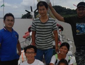 KM Langkawi Apollo Berlabuh di Pemangkat