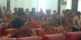 Lembaga Adat Bantu Tugas Pemerintah