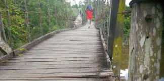 Membahayakan Pengguna, Warga Minta Jembatan Gantung Diperbaiki