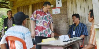 Rusman dan Hermanus Pelototi Pilkades Serentak Kubu Raya