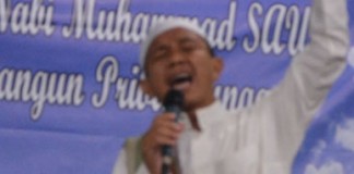 Alumnus Yaman Tausiyah di Masjid Agung
